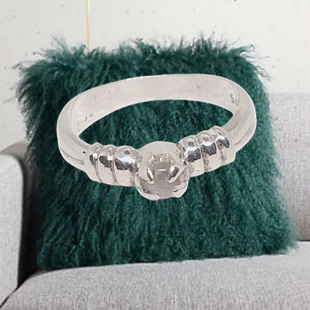 Lovely Moonstone Sterling Silver Ring. NWOT